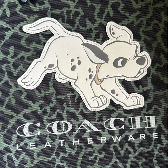 Coach x Disney 101 Dalmatians Canvas tote 69177 - Picture 3 of 10